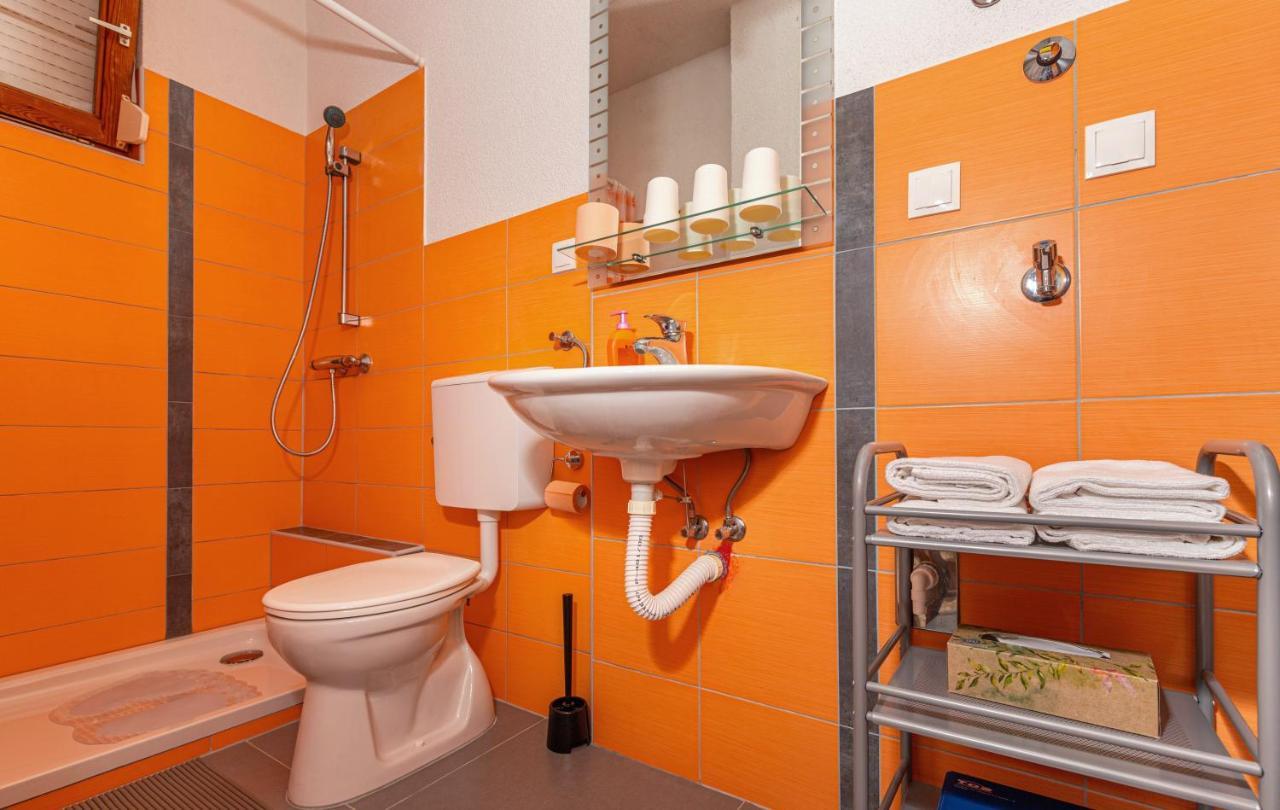 Smokva Apartment *